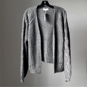Elegant Gray Women's Cardigan